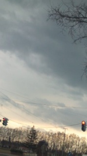 �����܂� �l�͌Ă�