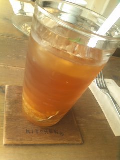 �~��������