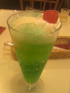 �A���̐F��